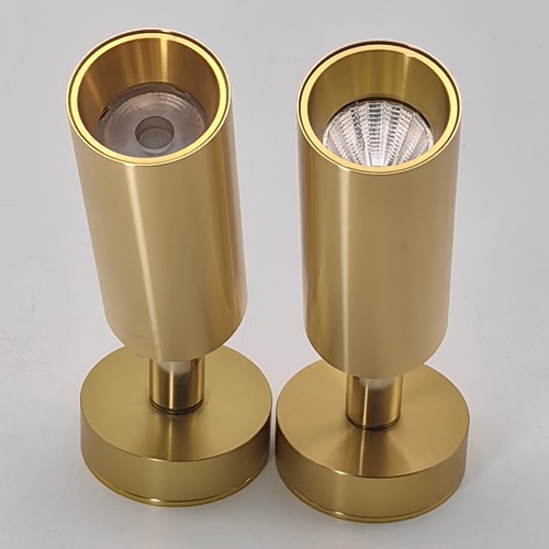 Universal moving head folding spotlight, adjustable angle, surface mounted ceiling background wall photo lamp, magnetic mainless golden aluminum lamp