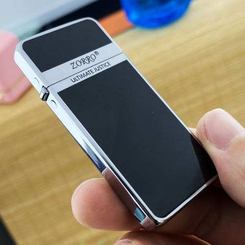 Zorro ultra-thin ZS5-311B gold label bright chrome resin black kerosene lighter men's retro windproof manufacturer wholesale