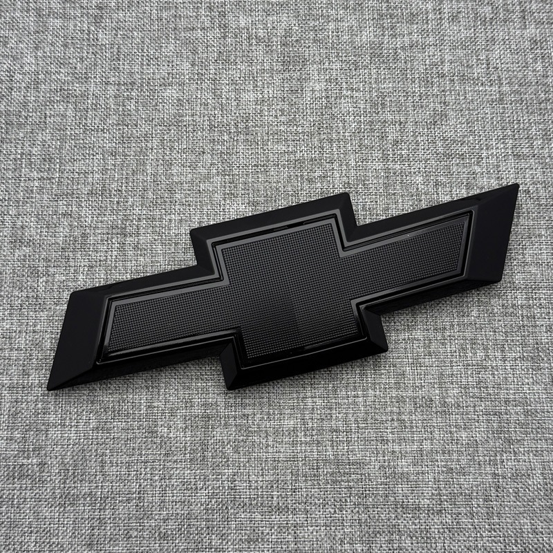 Applicable to Chevrolet Cruze Models 17-22, Front and Rear Cross Logo Replacement, Blackened Car Emblem