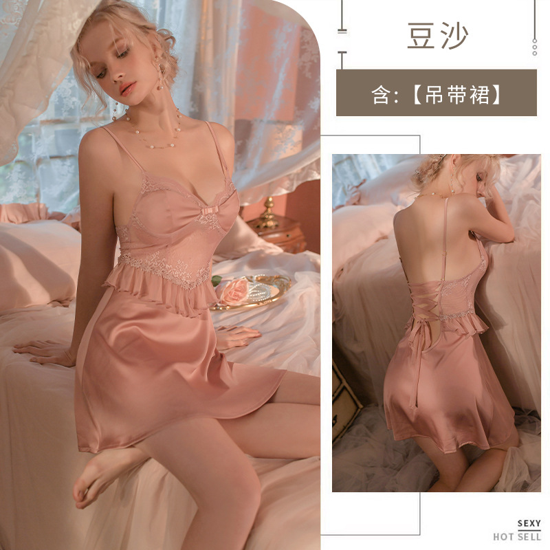 Tiktok primavera popular ropa para el hogar luz de lujo pijamas sexy encaje costura sling traje de mujer de una sola pieza de entrega 1907