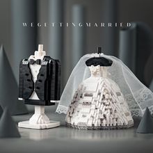 兼容乐高积木拼装玩具结婚礼物发光婚纱黑色西服新婚礼物送新娘