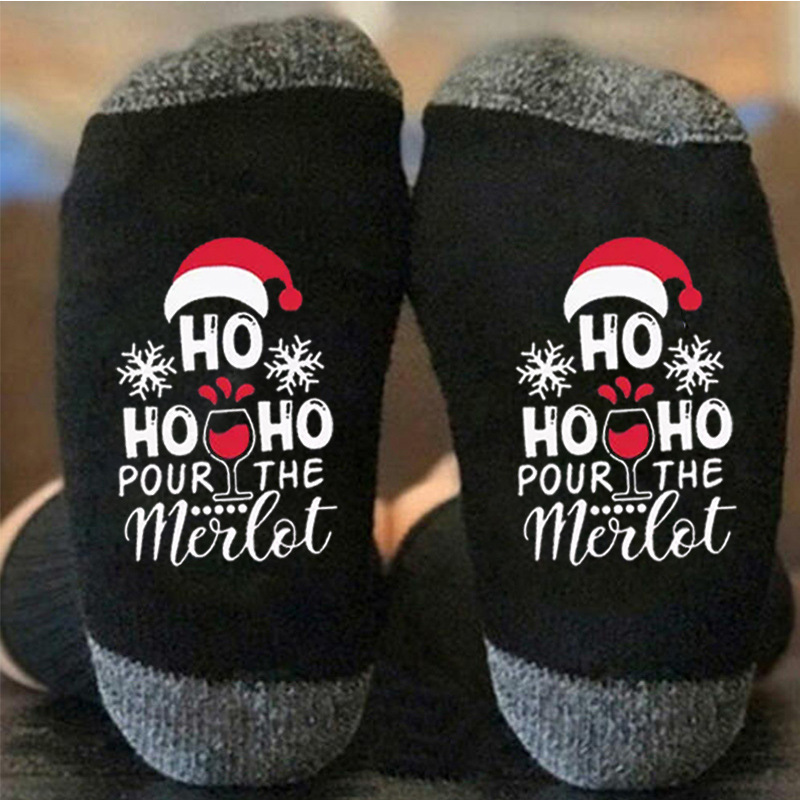 Calcetines navideños con letras de colores en contraste, estampado de muñeco de nieve, calcetines unisex de algodón con elementos navideños para comercio exterior.