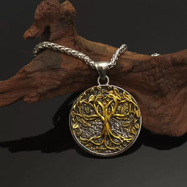 Explosive Vintage Viking Rune Tree of Life Pendant Necklace Viking Nordic Amulet Jewelry Accessories Wholesale Daifa