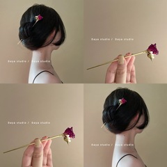 夜のバラ ~ 雰囲気感ロマンチックなレトロな花真珠のヘアピン