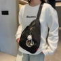 轻便新款防水运动女士包