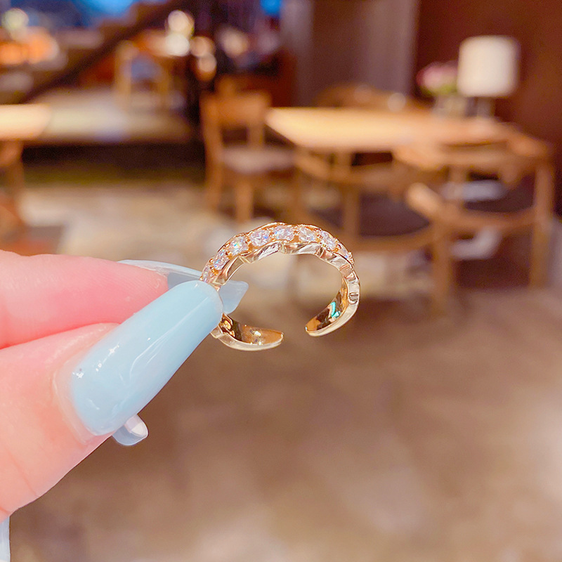 Korean Version Of Micro-inlaid Super Dimmer Zircon Opening Adjustable Korean Fashion Ring display picture 2