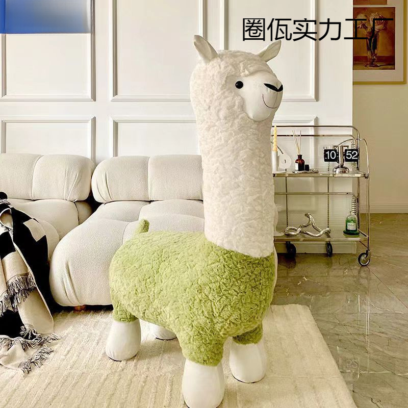 Big cartoon alpaca