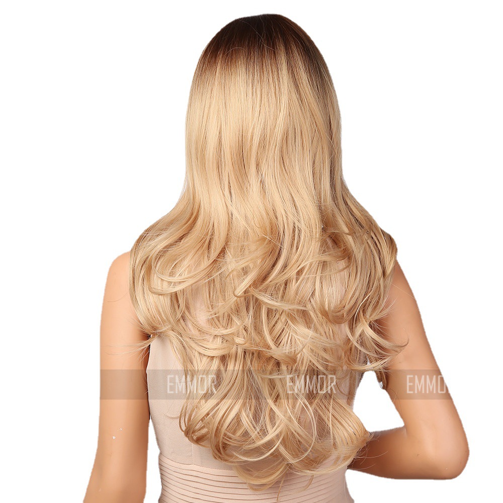 2022 nueva moda cubierta completa de la cabeza de ocho palabras de gradiente de oro natural Amazon Venta caliente peluca europea y americana para las mujeres