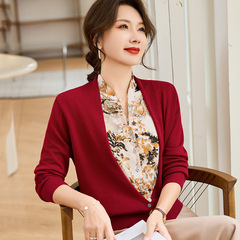 洋气妈妈春装2025新款假两件打底衫中老年女时尚洋气T恤上衣