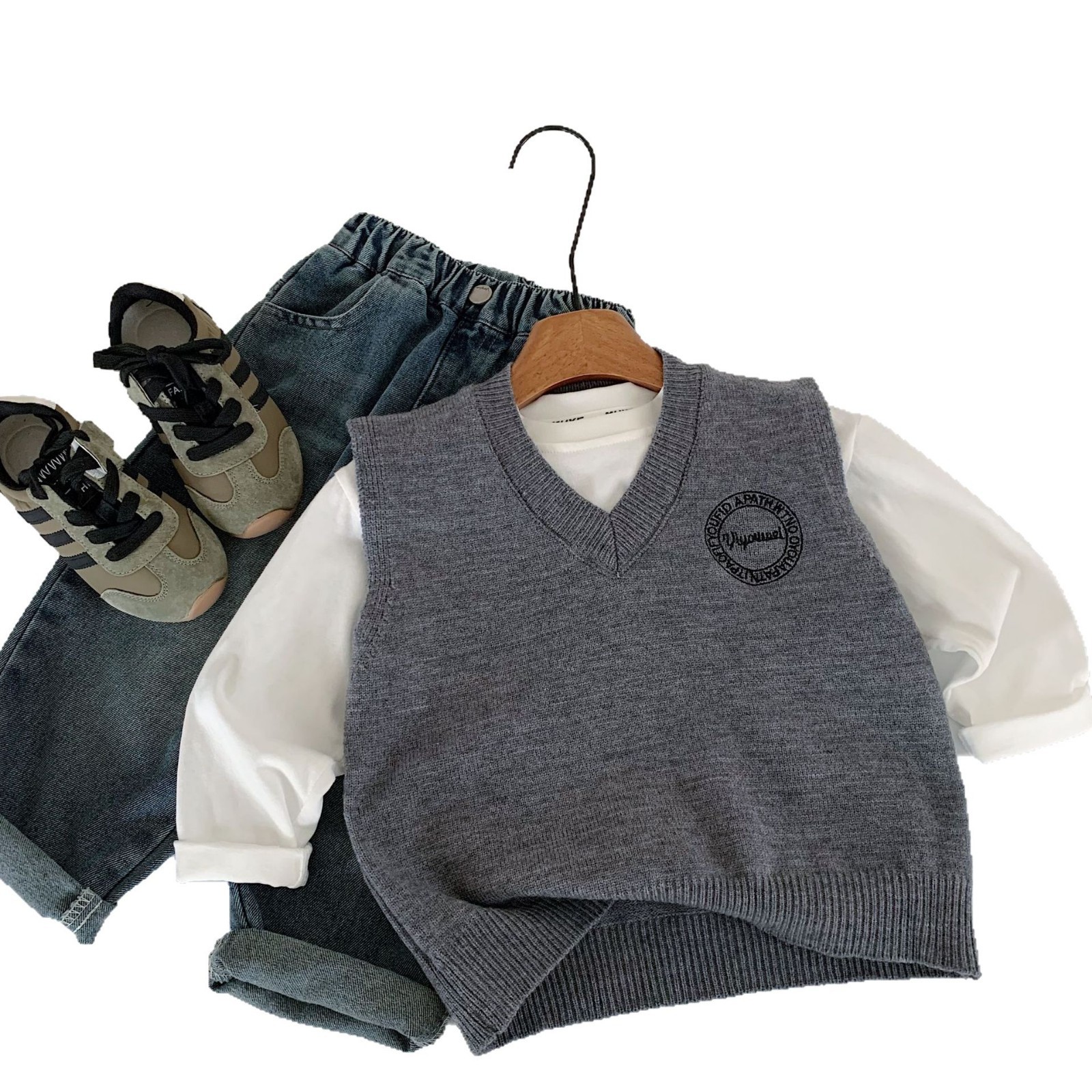 Mai Bao chaleco de punto para niños 2025 nuevo chaleco de color sólido de cuello en V sin mangas para niños y niñas, ropa de primavera y otoño