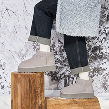 2025新款保暖加绒厚底雪地靴女冬季百搭短靴休闲平底棉鞋