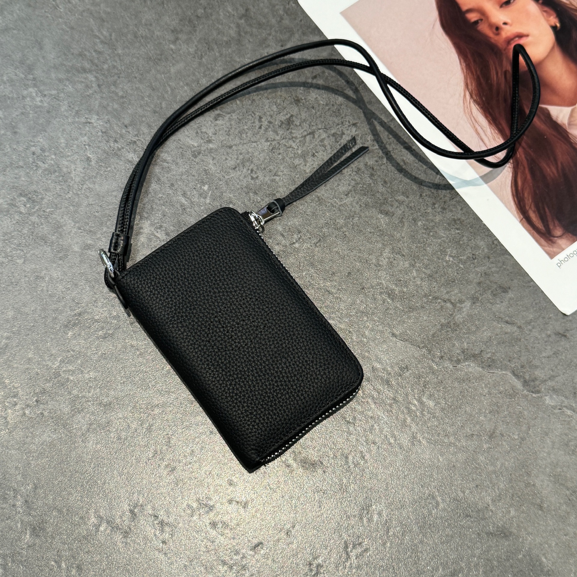 고급 블랙 - 리치 패턴(가죽)