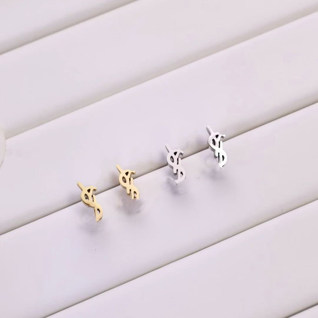 Fashionable classic earrings