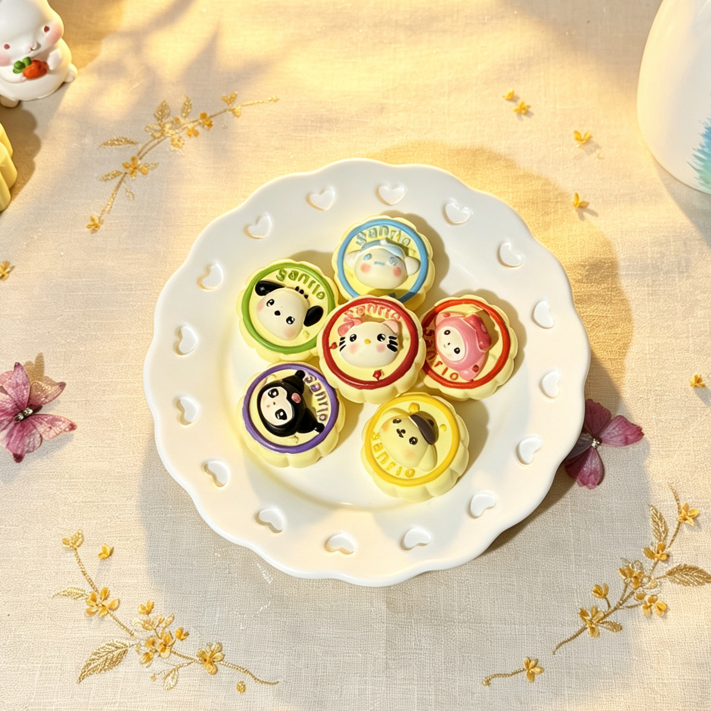Cartoon mooncakes 6 pieces + plate
