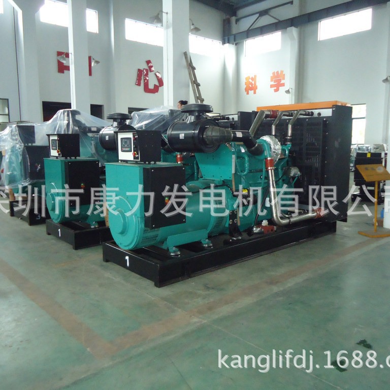 陆丰发电机出租工厂楼盘酒店餐厅发电机租赁电缆柴油配送服务