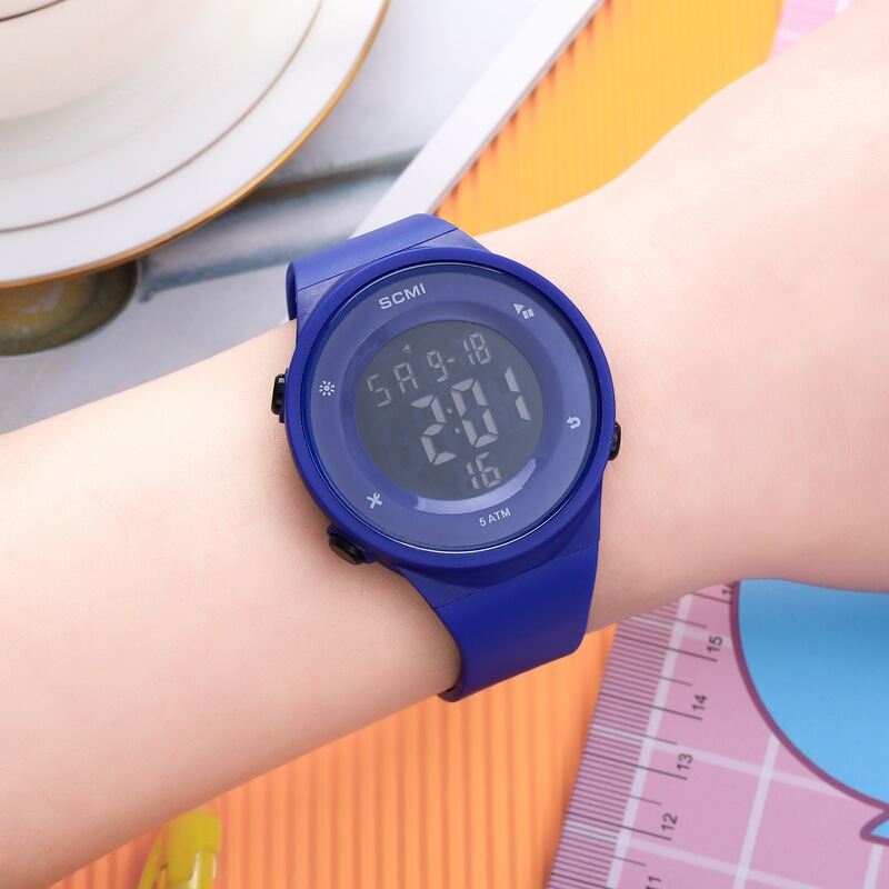 Waterproof luminous electronic watch men's fashion simple female junior high school students children's multi-functional sports watch Waterproof luminous electronic watch men's fashion simple female junior high school students children's multi-functional sports watch