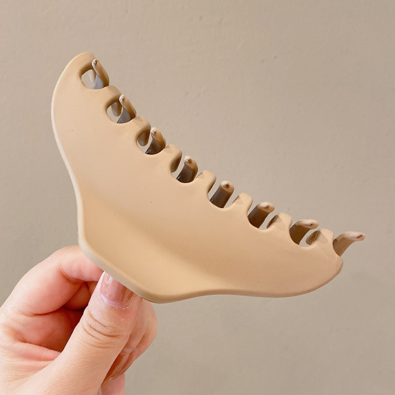 2025 nueva pinza de tiburón, más adecuado para mujeres, horquilla de la parte posterior de la cabeza de verano, pinza de agarre grande, horquilla de tocado