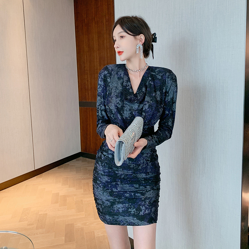 Đầm ôm body nữ cổ cọc Jacquard thêu hoa nhũ — Màu tím đen