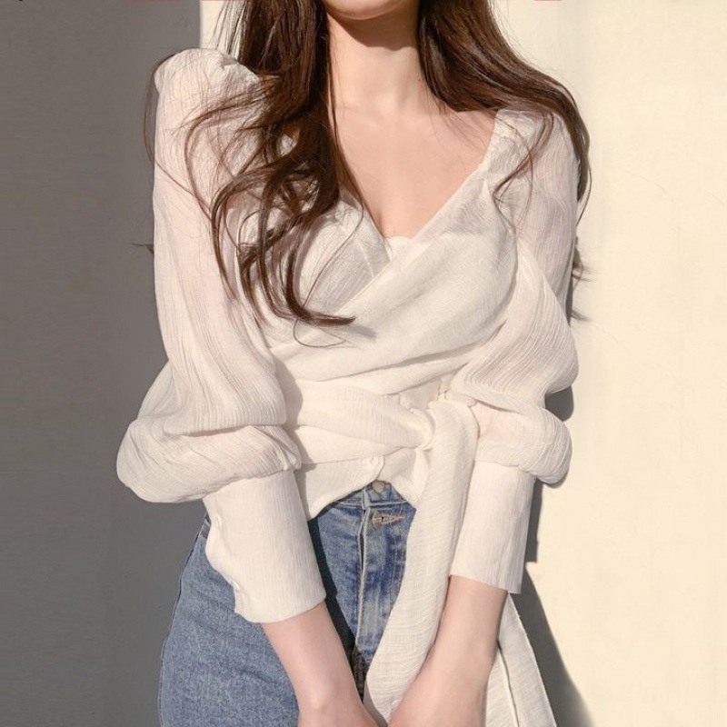 Spring small design long-sleeve with bow