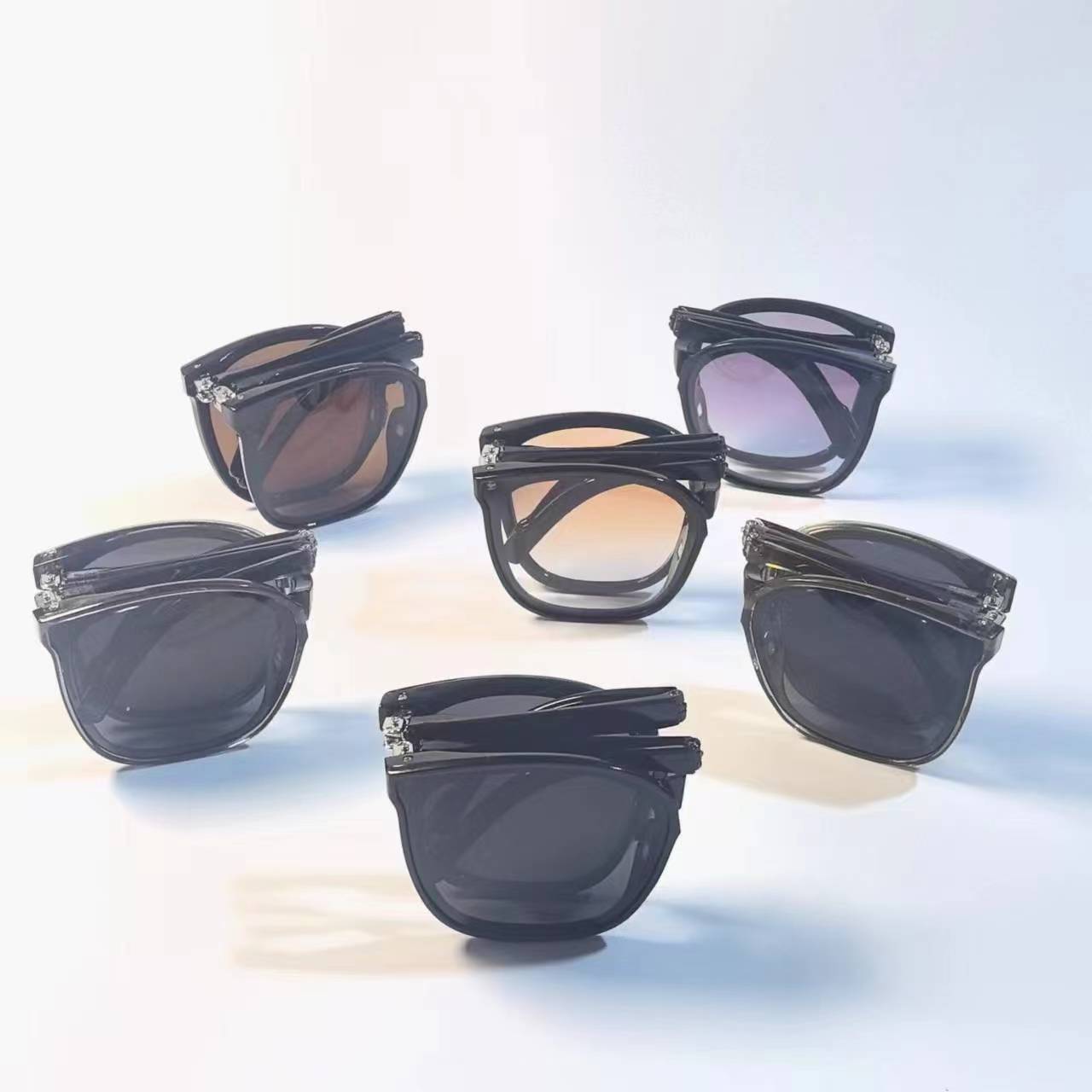 Trend elegant fashionable sunglasses