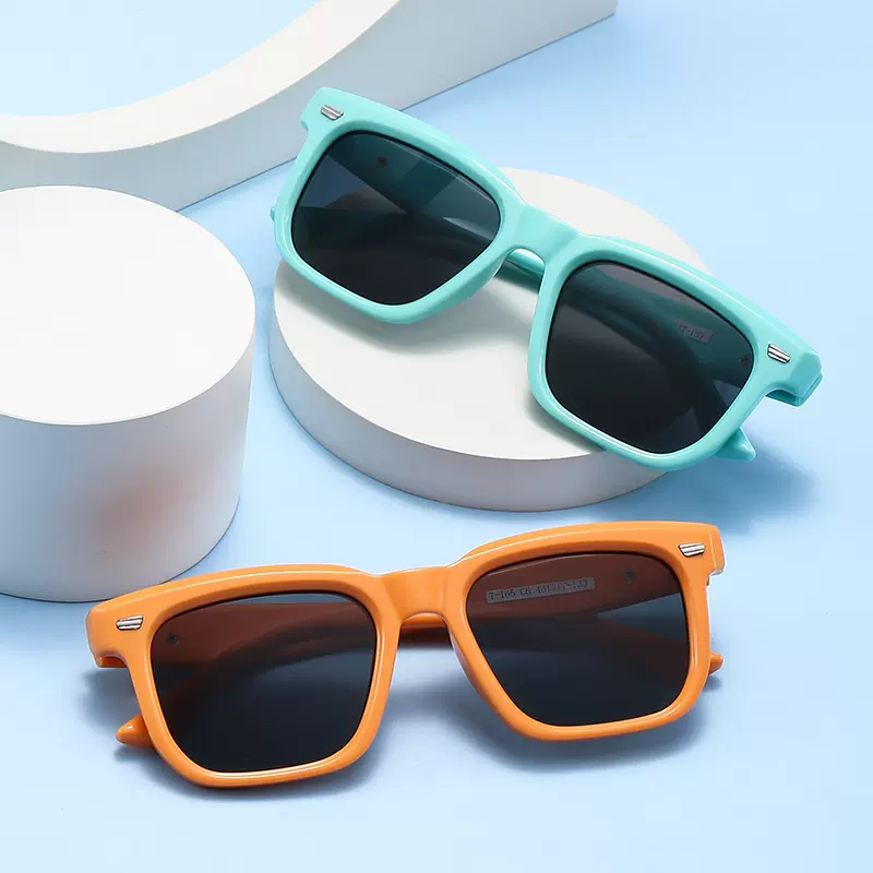 新款儿童眼镜时尚潮流方框偏光太阳镜165防紫外线户外男女童墨镜