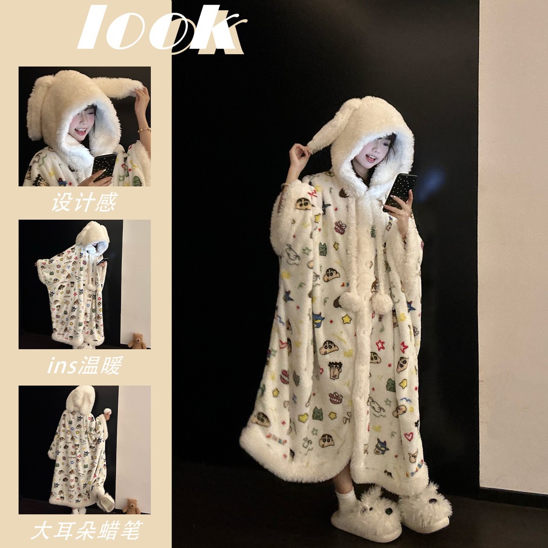Cartoon Crayon Shin-Chan Coral Velvet Pajamas Women's Autumn and Winter Velvet Thickened Hooded Cloak Pajamas Home Clothing Set
