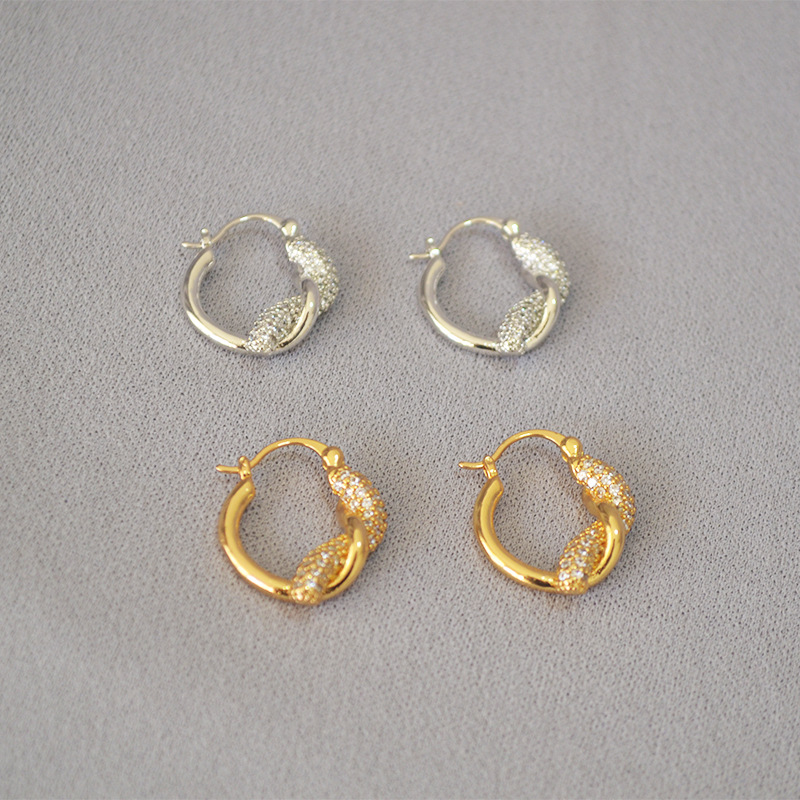 South Korea Dongdaemun Design Sense Brass Gold Plated Full Diamond Knot Winding Knot Simple Elegant Earrings Earrings for Women