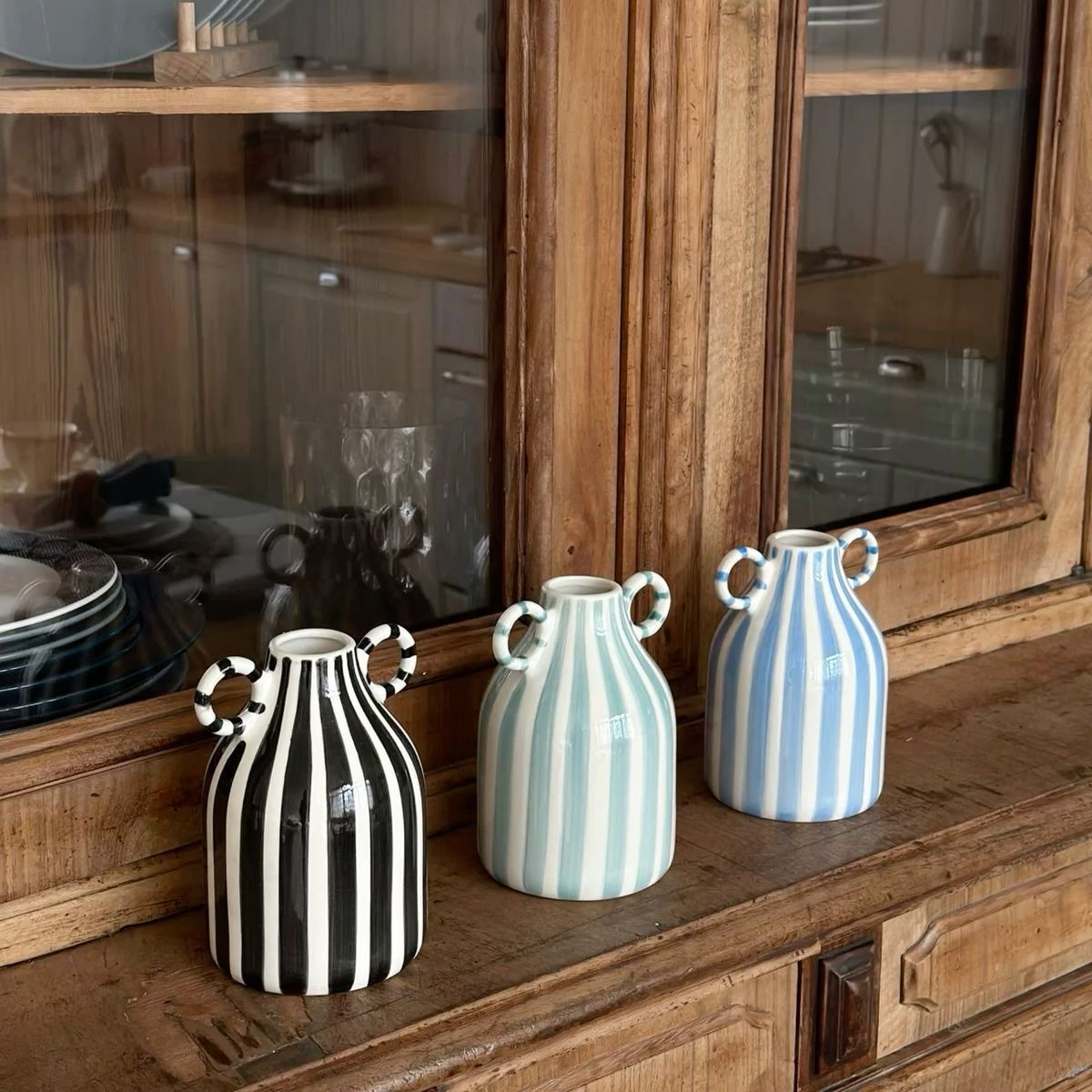 Double-Eared Stripesd Ceramic Crying Baby Vase Ornaments Scandinavian Simple and Fresh Ins Style Desktop Dried Flowers Home Decoration