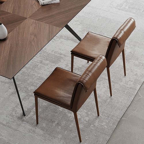 Luxury Retro Style Dining Chair for Home Use Designer Backrest Chair Genuine Leather Modern Simple Casual Dining Room Leather Chair 