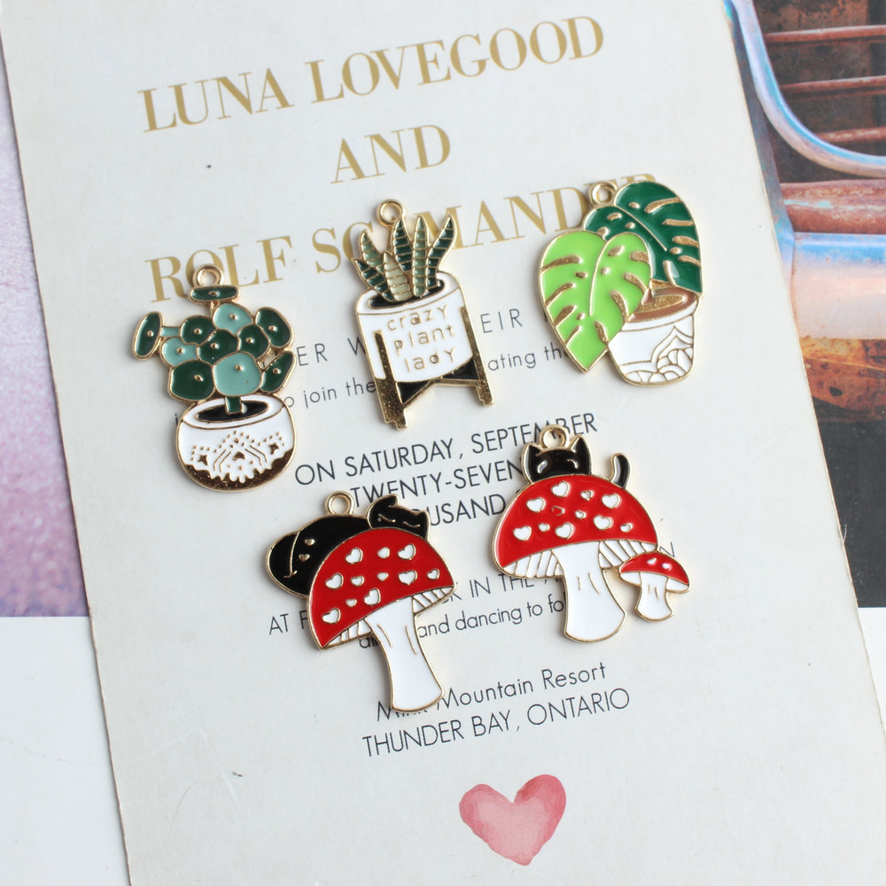 DIY Jewelry Accessories Classification 10 PCS/Package Quantity 10 PCS/Package Alloy Plant Mushroom Pendant