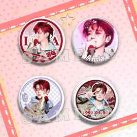 鹿晗最新演唱会周边徽章吧唧应援马口铁胸章挂件生日礼物diy谷子