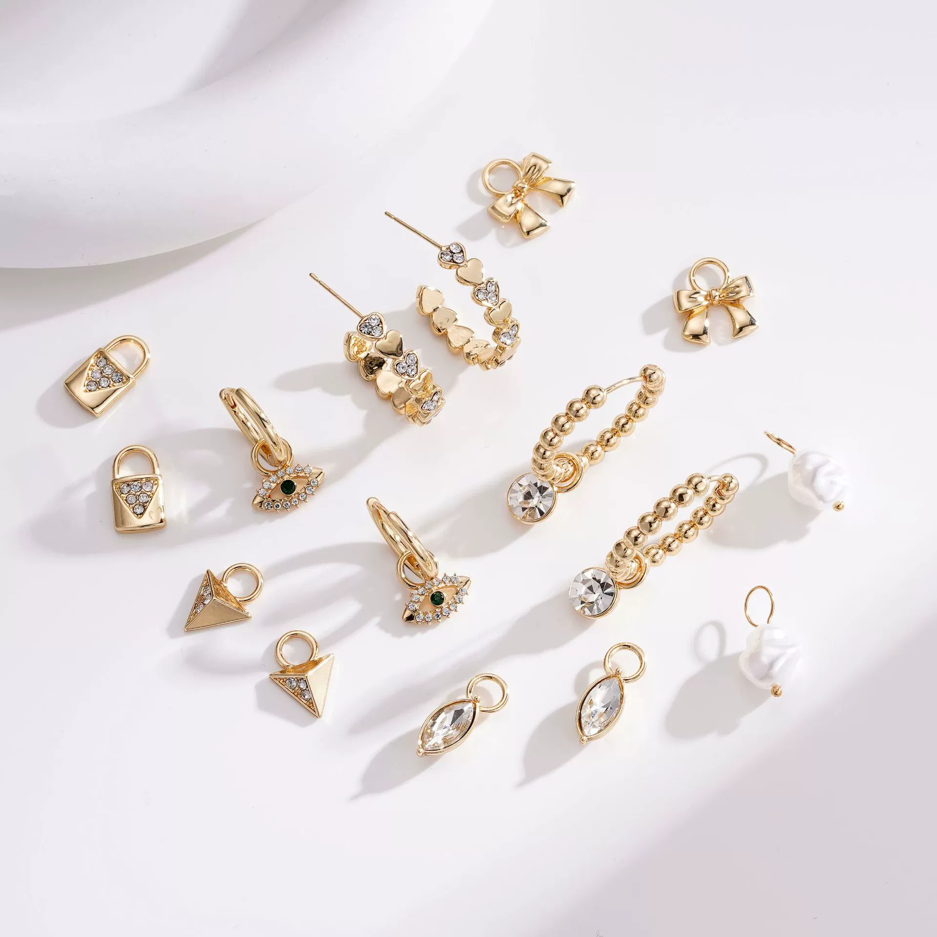 Серьги, набор, аксессуар, украшения, 7 пар,