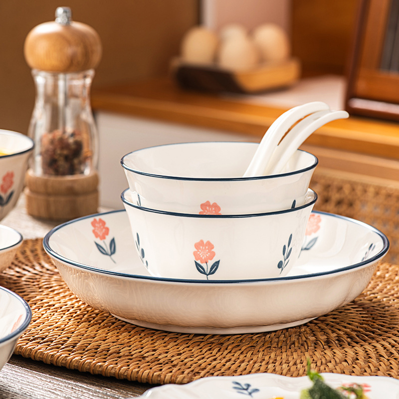 Shunxiang Ceramic Bowl, Chopsticks, and Plate Set for Home Use, Warm and Cozy Dinnerware with High Aesthetic Value