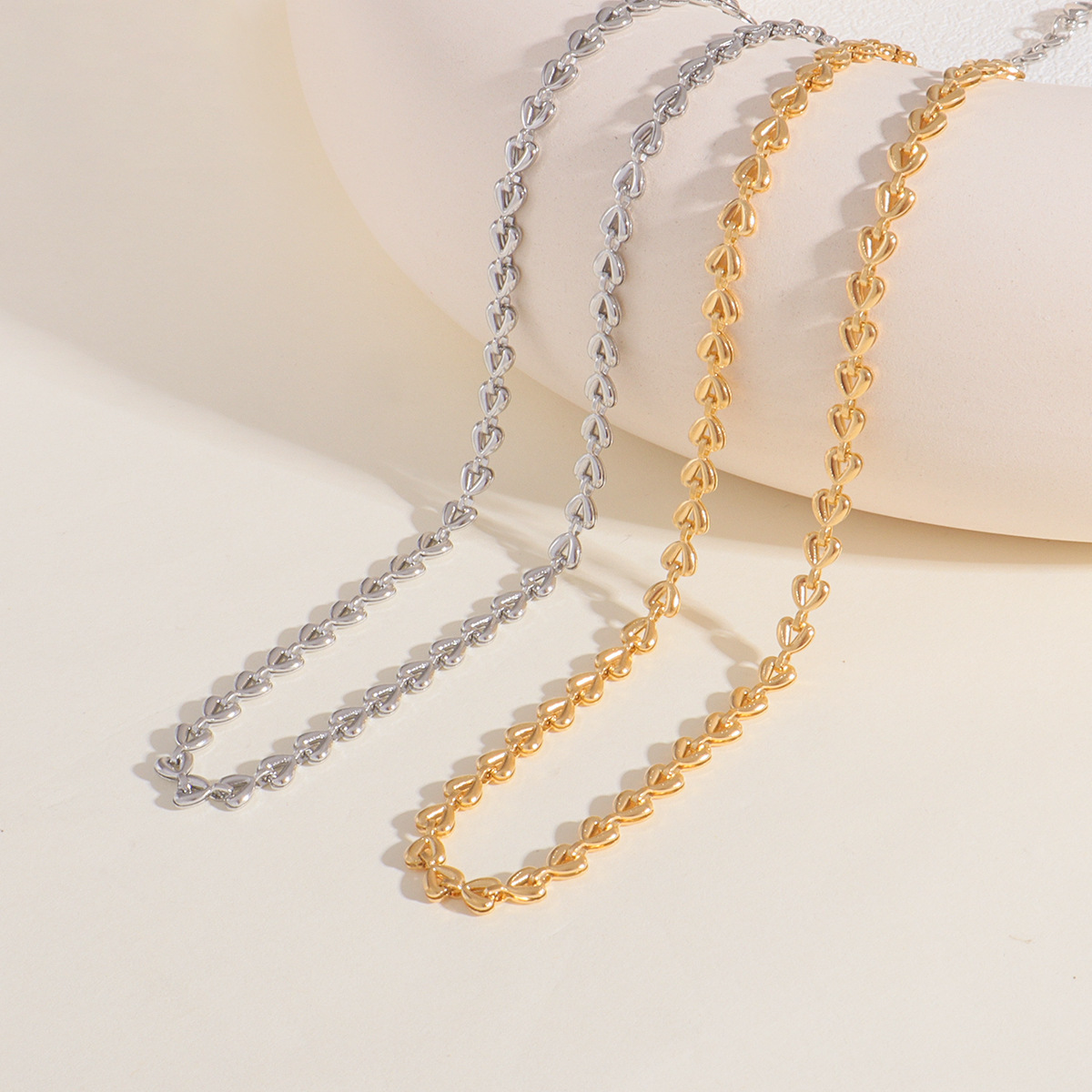 6g Weight Jewelry Set Classification 1 Piece Quantity Daily Occasion 304 Stainless Steel Material Heart Shape, Solid Color Pattern Women's Gender Chain Design Elegant Style Wholesale Jewelry Elegant Heart Shape Solid Color 304 Stainless Steel Chain Jewelry Set 4