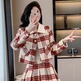 小香风时尚套装两件套女秋冬小个子新品感红色格子短款外套百褶裙
