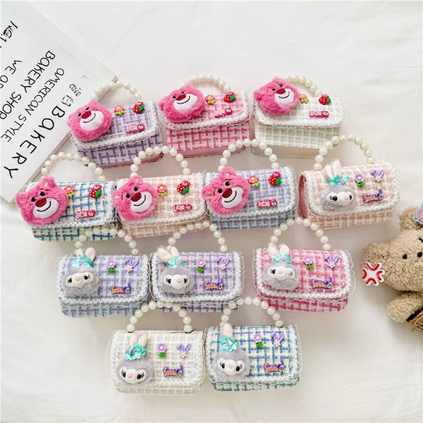 2023 new children's messenger bag girls' bag little girl Strawberry bear cute cartoon shoulder Pearl handbag