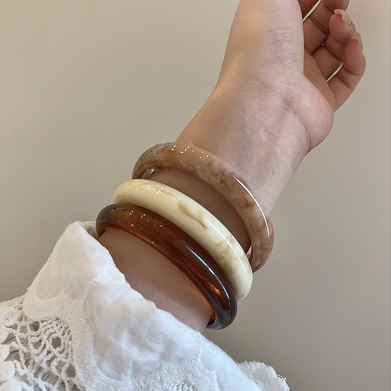 Nueva pulsera redonda manchada china moda celebridad de Internet con el mismo estilo pulsera de temperamento nicho retro joyería de alta gama al por mayor