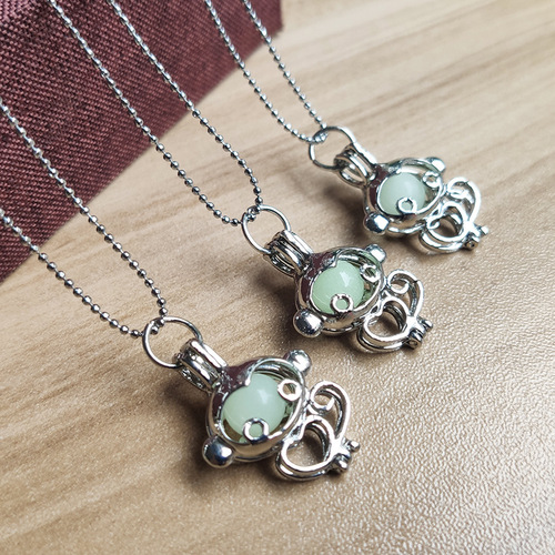Creative New Glowing Monkey Pendant Openwork Alloy Necklace Cute Animal Accessory Unisex Lockets