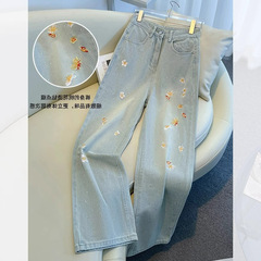 新しい中国風の刺繍ストレートジーンズ女性のための春と夏 2025 新しいスタイルの小高ウエストルーズワイドレッグパンツ