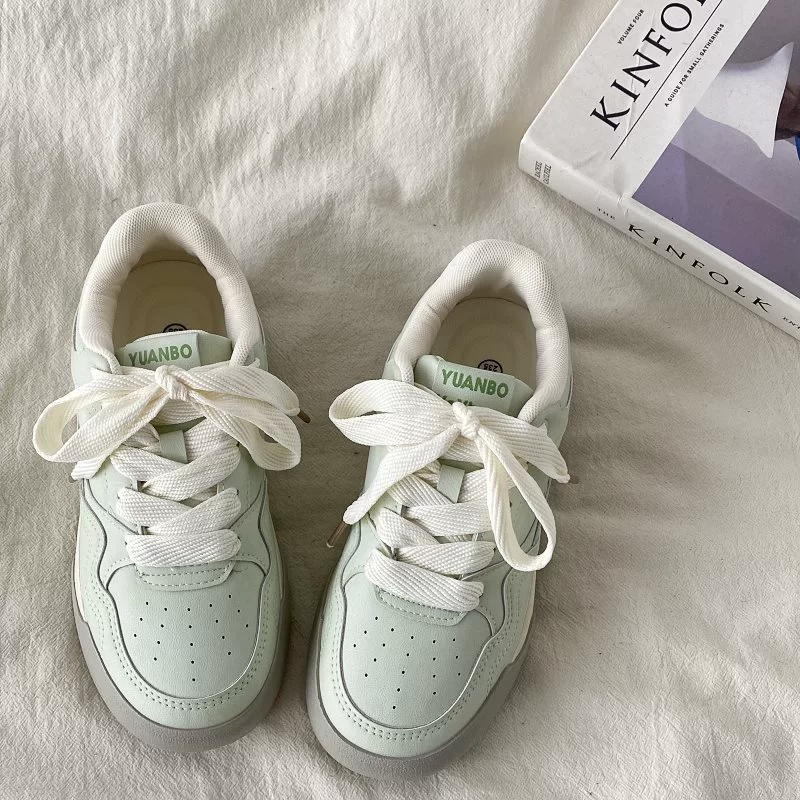 Кроссовки дизайна small mentha?