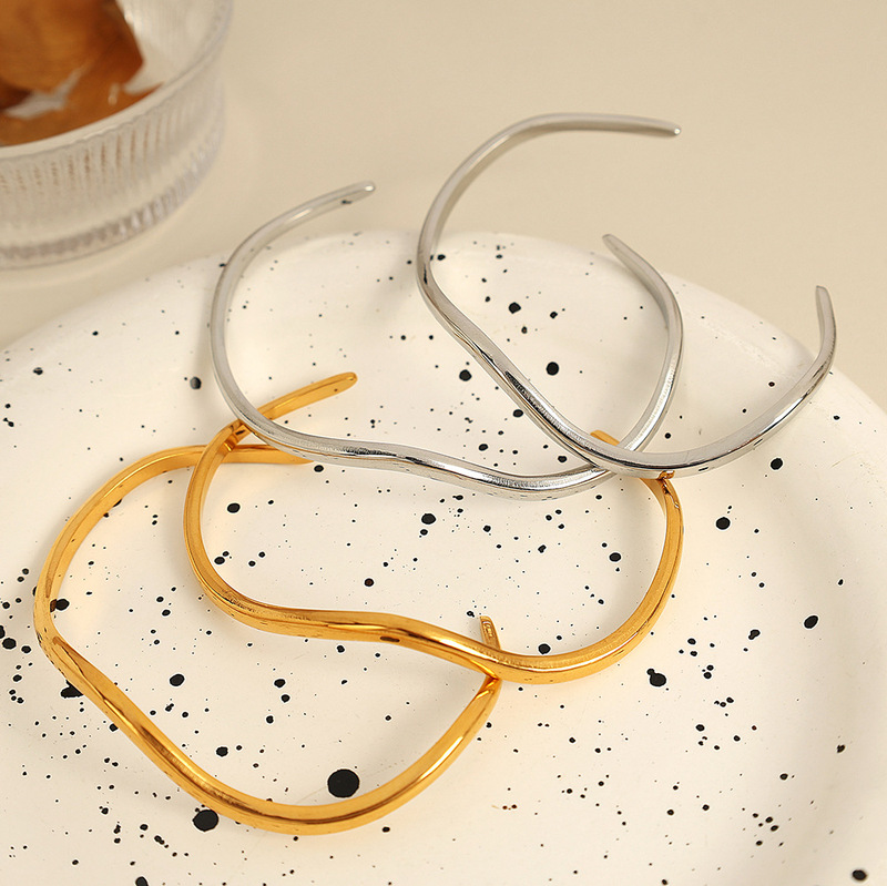 French Ins Style Retro Bracelet High-end Jewelry Niche Design Fashion Single Product Exquisite Opening Bracelet Cross-border