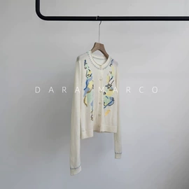 女式毛呢外套;休闲裤;女式羊绒外套