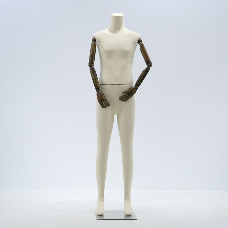 Modelo de accesorios masculinos de color de piel de todo el cuerpo modelo de accesorios maniquí de plataforma tienda de ropa de ventana modelo de estante de exhibición