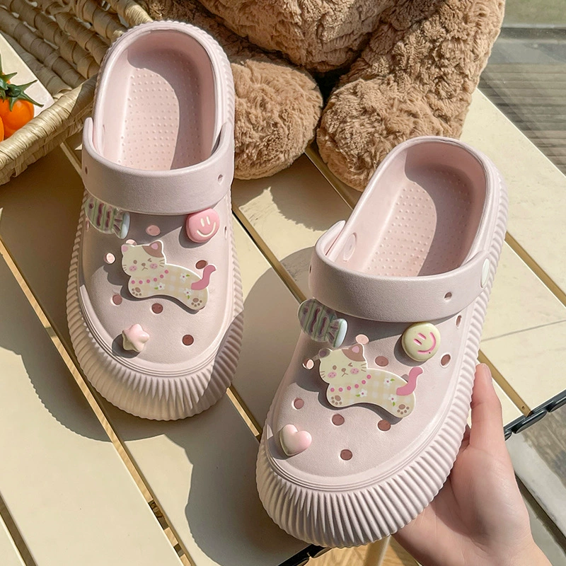 Противоскользящие туфли