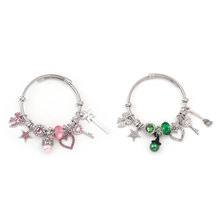 �羳�¿�ħ����Ů�����Cħ��ñ�M荻ʹں����Y����Ԫ�ؒ�����