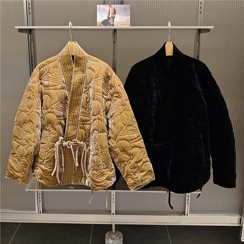 In Stock! High-End Women's Winter New Arrivals with Unique Design, New Chinese Style Tie-Up White Duck down Jacket for Women