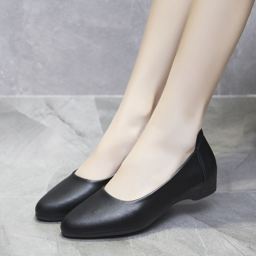 Single shoes for women in autumn and winter, slip-on loafers,  new style breathable flat-soled bean shoes, soft-soled nurse shoes