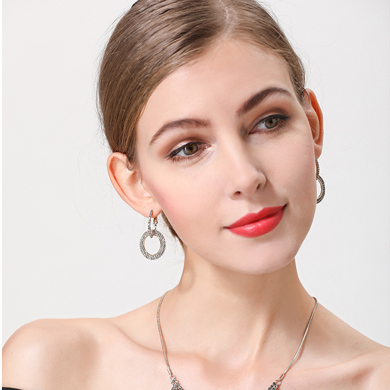 8g Weight Artificial Gemstones Inlay Material Earrings Classification Housewarming, Anniversary, Business, Wedding, Travel, Birthday, Festival Occasion Alloy Material Geometric Pattern Women'S Gender Diamond Design Fashion Style Silver Color Fashion Geometric Diamond Alloy Artificial Gemstones Earrings 2