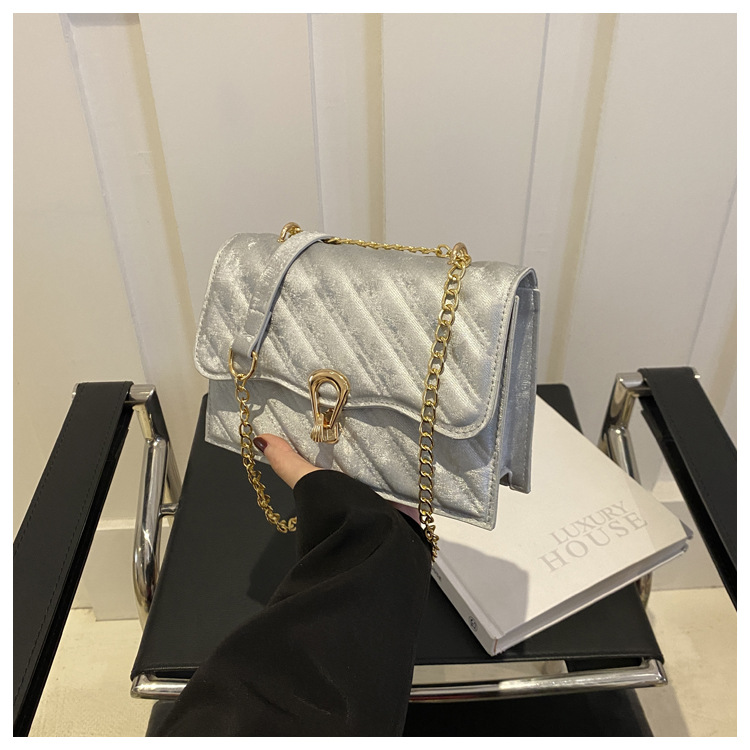 Bella, alla moda, casual, borsa a tracolla da donna con catena a croce diagonale semplice 2024, nuova tendenza, piccola borsa quadrata_voghion.com