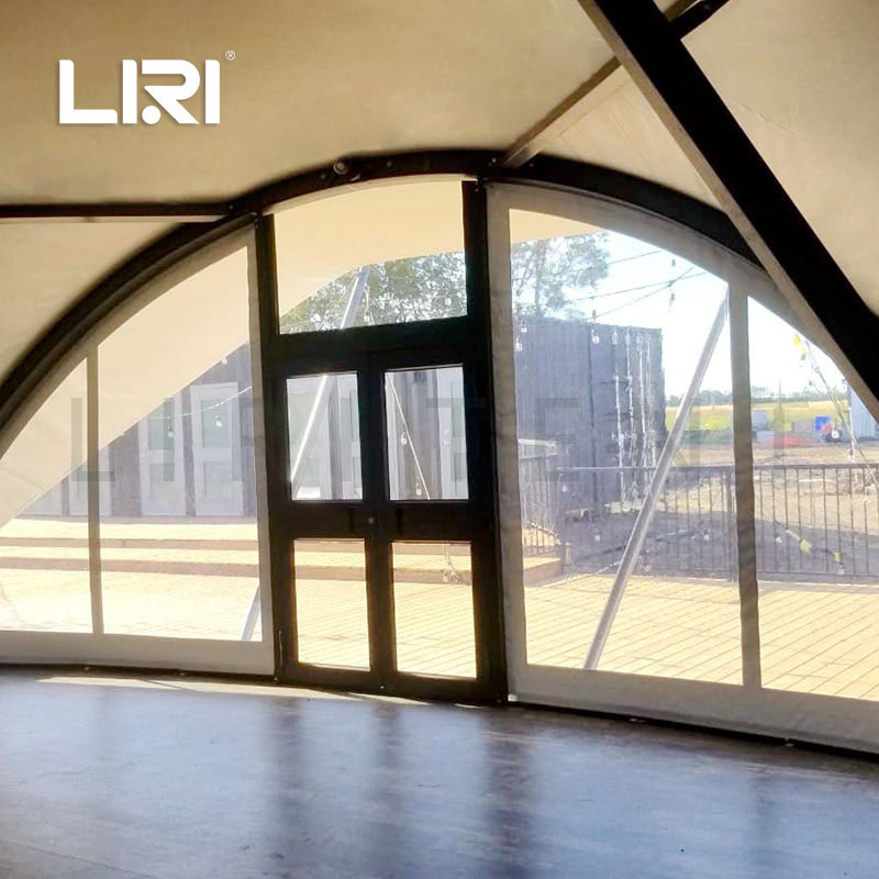 �����������ӡ�ڰ��Ƶ�����Ұ�ݼⶥ¶Ӫ���񷿻����񷿳���